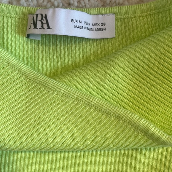 Zara Ripped Top - Picture 4 of 4